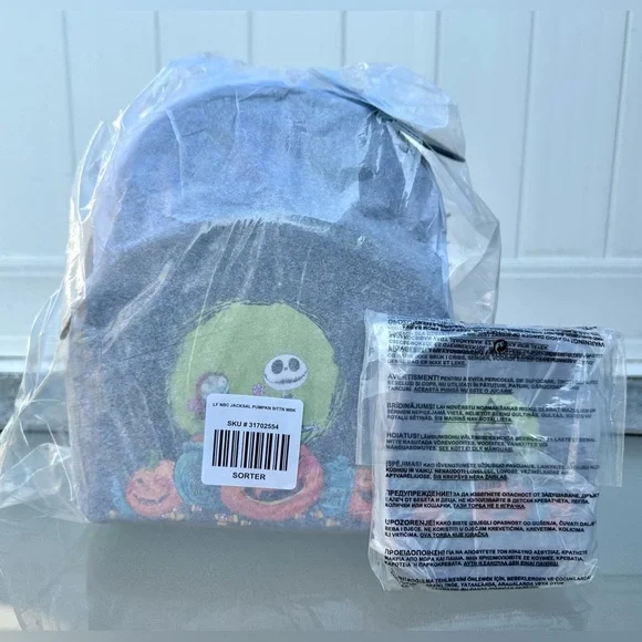 The Nightmare Before♠️Christmas Backpack Set - Picture 12 of 12